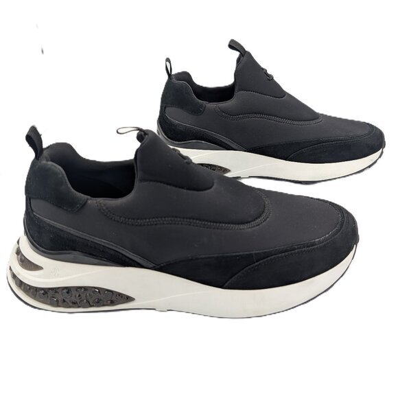 Memphis Sneakers - Picture 1 of 5